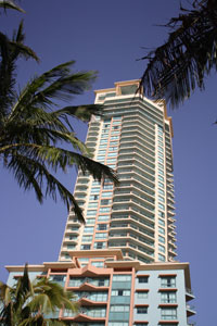 crown-towers-surfers-paradise