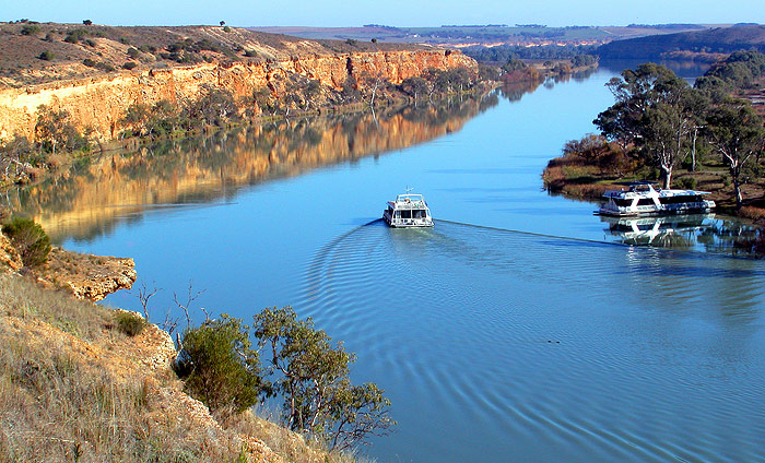 Motorboat travelling down river in Australia, Murray River sailing route